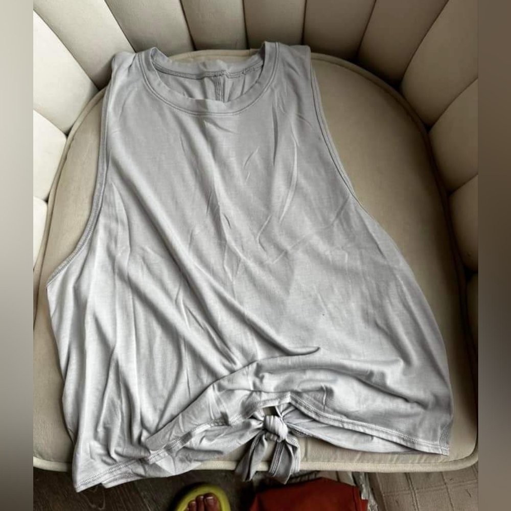 Stori 4 workout shirt